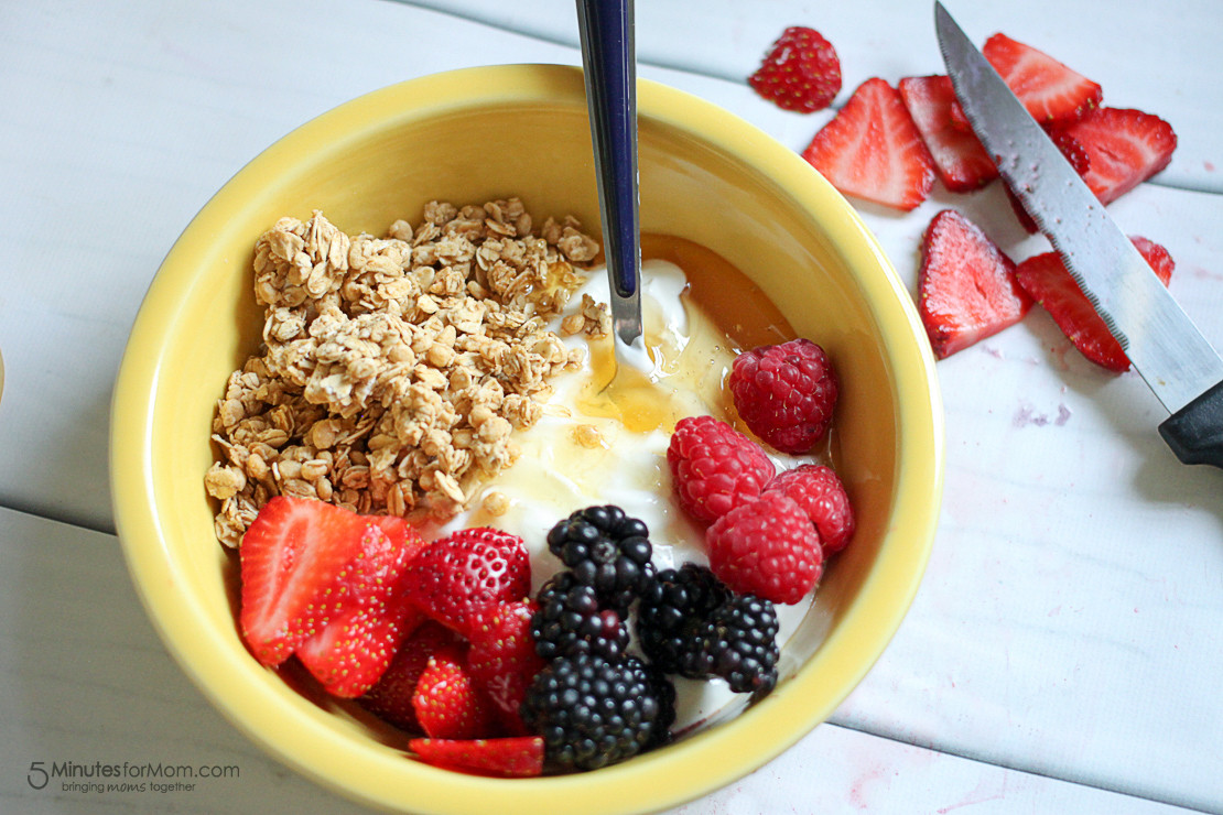 Delicious Healthy Breakfast
 Delicious and Healthy Breakfast Bowl with Greek Yogurt