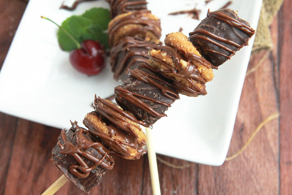 Dessert On A Stick
 Desserts on a Stick 15 Delicious Recipes and Ideas