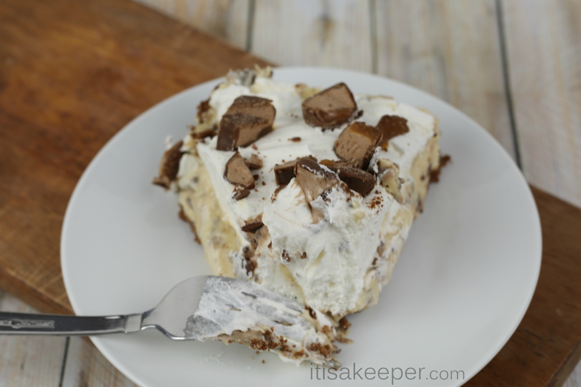 Dessert Pie Recipes
 Easy No Bake Snickers Pie Recipe