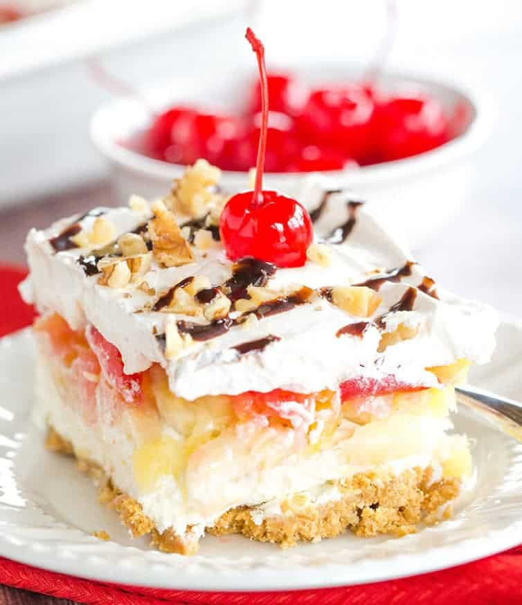 Desserts With Bananas
 No Bake Banana Split Dessert