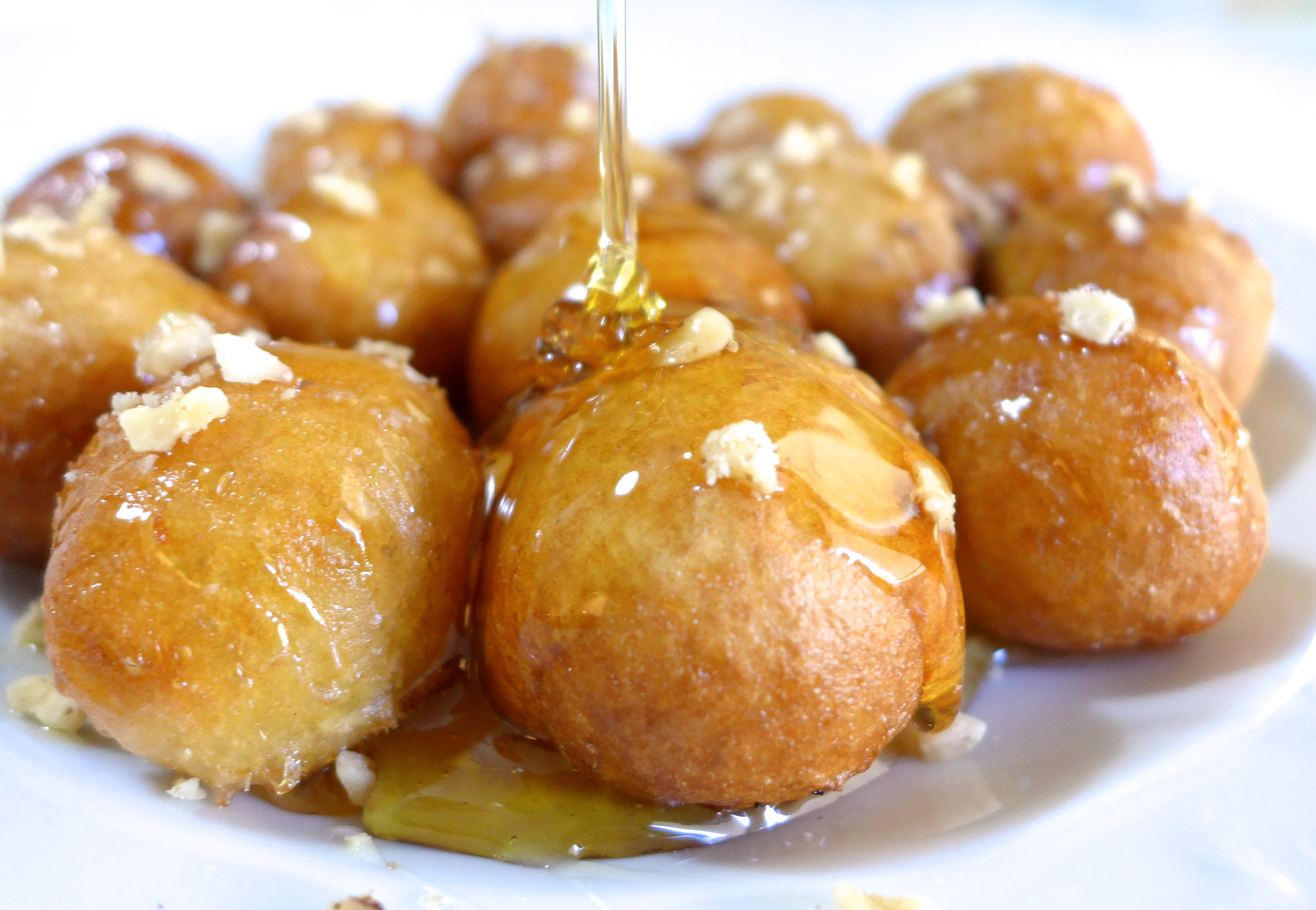 Desserts With Honey
 19 Middle Eastern Desserts to Remember this Ramadan