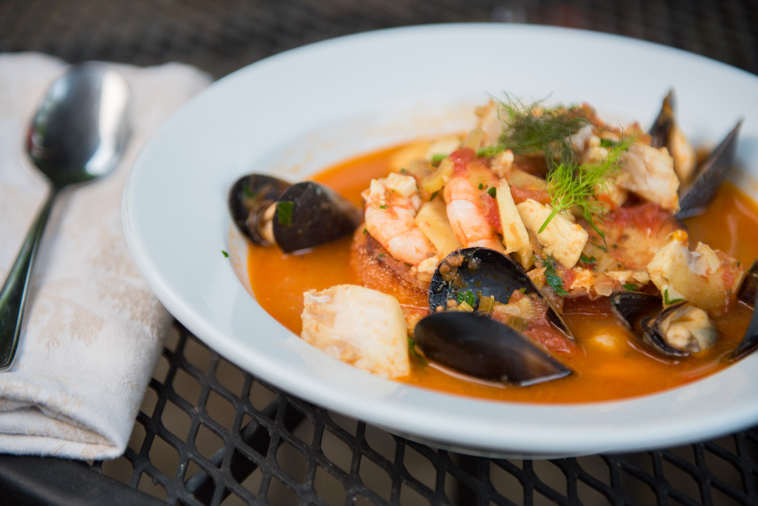 Difference Between Stew And Soup
 difference between bouillabaisse vs cioppino