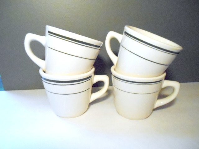 Dinner Coffee Mugs
 Vintage Restaurant Coffee Mugs Cups Lot of 4 by