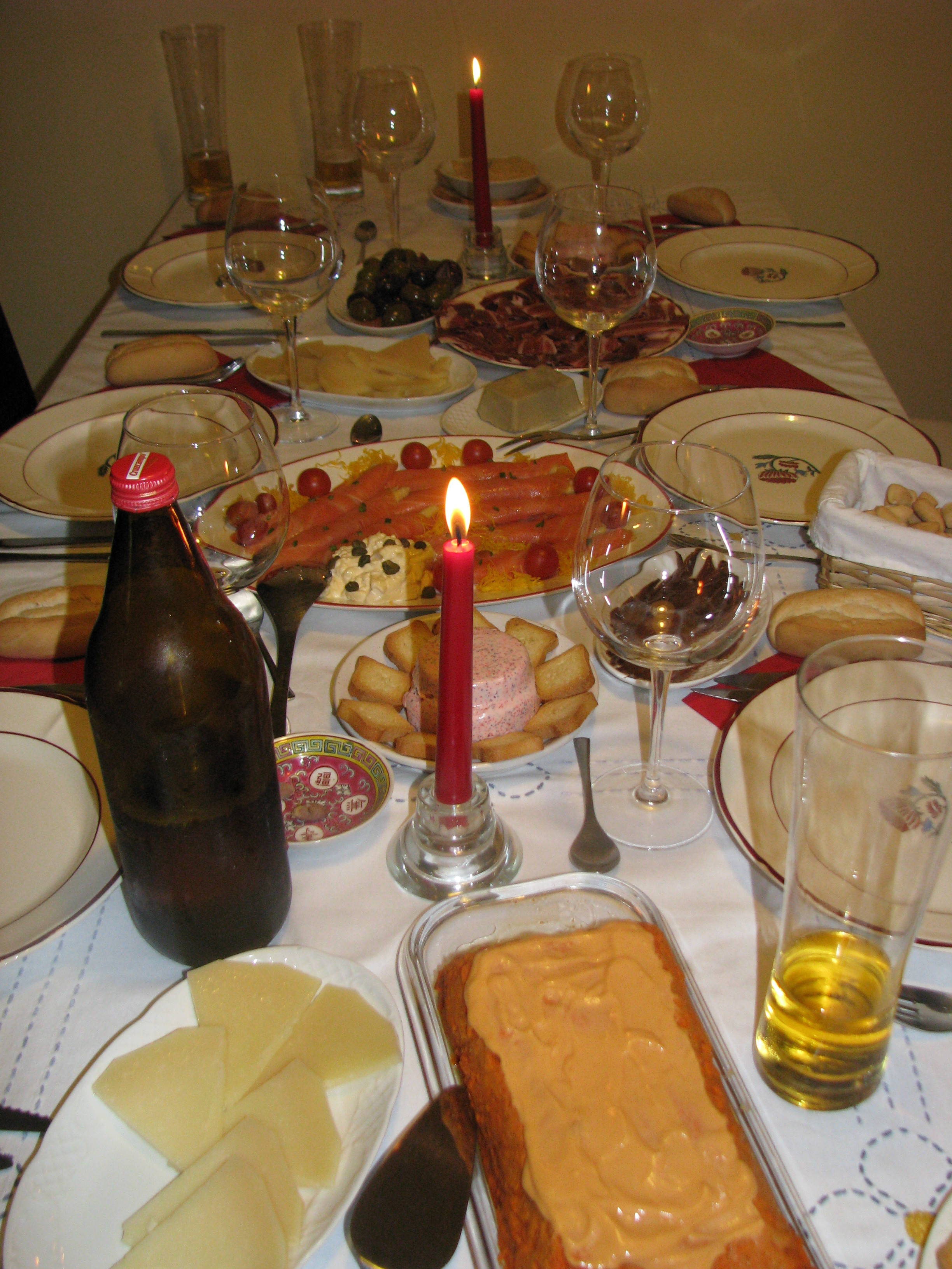 Dinner In Spanish
 A Spanish Christmas Eve Dinner