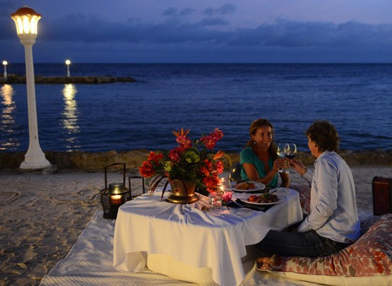 Dinner On The Beach
 Dinner on the beach Avila Beach Hotel Curacao