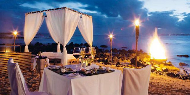 Dinner On The Beach
 Romantic Candlelight Beach Dinner Mauritius Attractions
