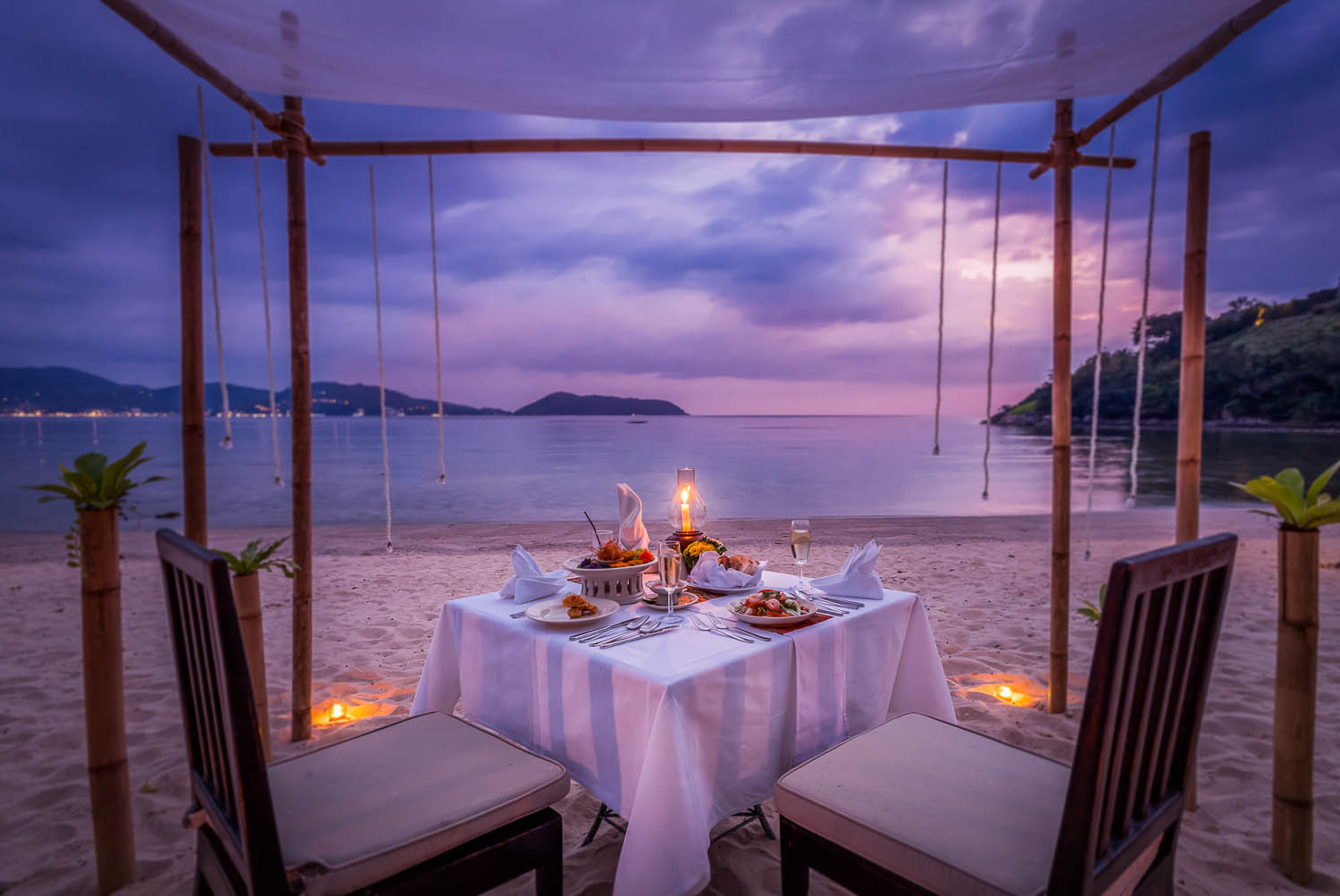 Dinner On The Beach
 Top 5 Most Romantic Restaurant In Phuket