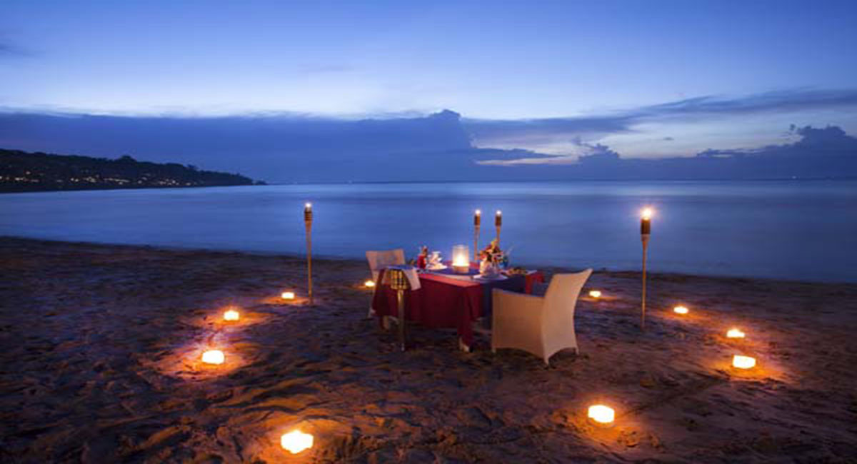 Dinner On The Beach
 Bali 3 Nights Honeymoon Package