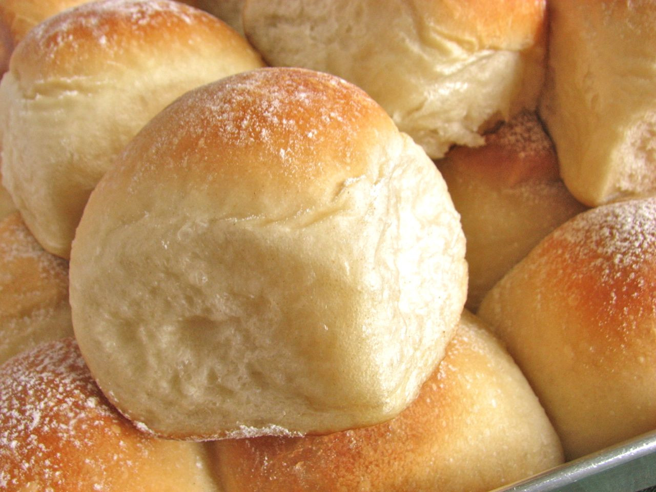 Dinner Roll Recipes
 Delectably Mine Soft Dinner Rolls