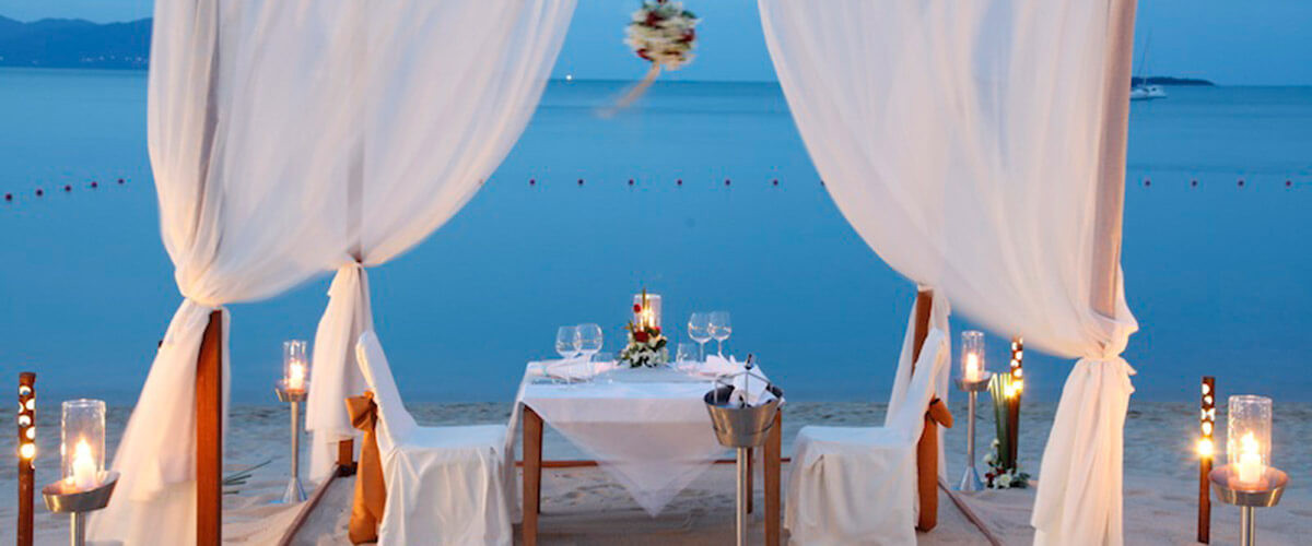 Dinner Under The Stars
 Hansar Hotels & Resorts Dining Under The Stars