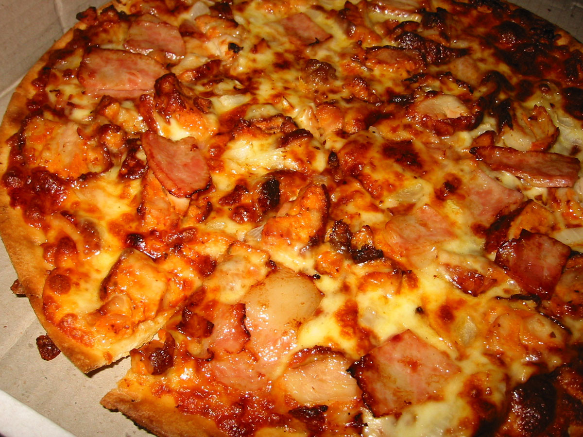 Dominos Bbq Chicken Pizza
 BBQ Chicken and Bacon pizza from Dominos a photo on