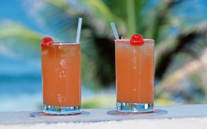 Drinks With White Rum
 Top 10 White Rum Drinks with Recipes