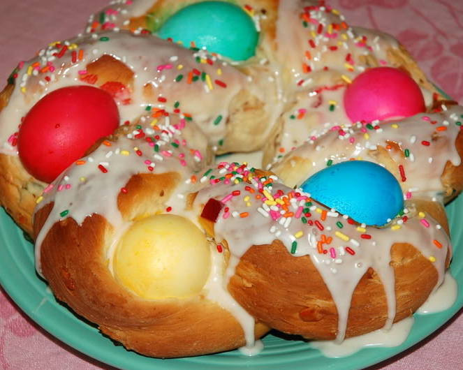 Easter Egg Bread
 Maple Grove Swedish and Easter Egg Braid Bread