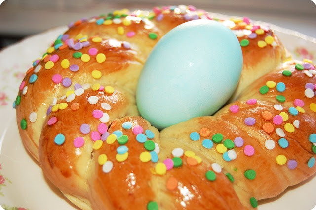 Easter Egg Bread
 Marsha Mpressions Easter Bread Basket Recipe