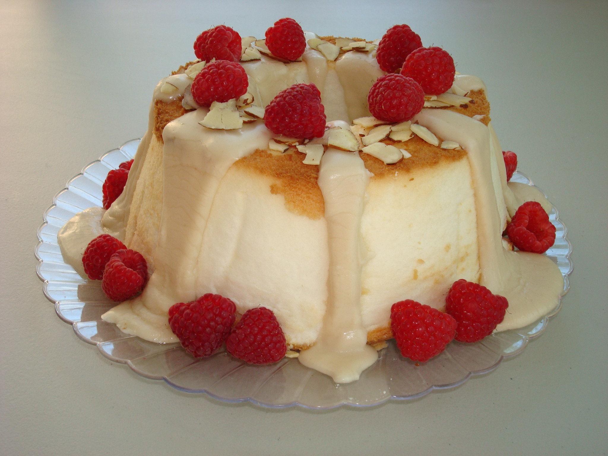 Easy Angel Food Cake Recipe
 Easy Angel Food Cake Recipe