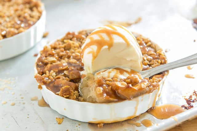 Easy Apple Dessert Recipes With Fresh Apples
 Caramel Apple Crisp Easy Apple Crisp Best Apple Crisp