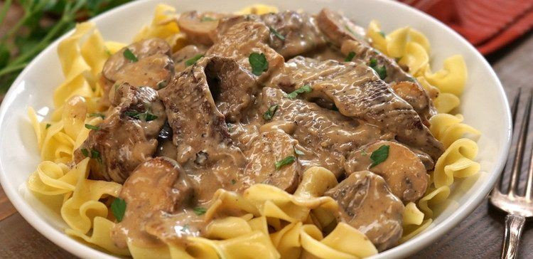 Easy Beef Stroganoff Recipe
 Easy Beef Stroganoff Recipe & Video