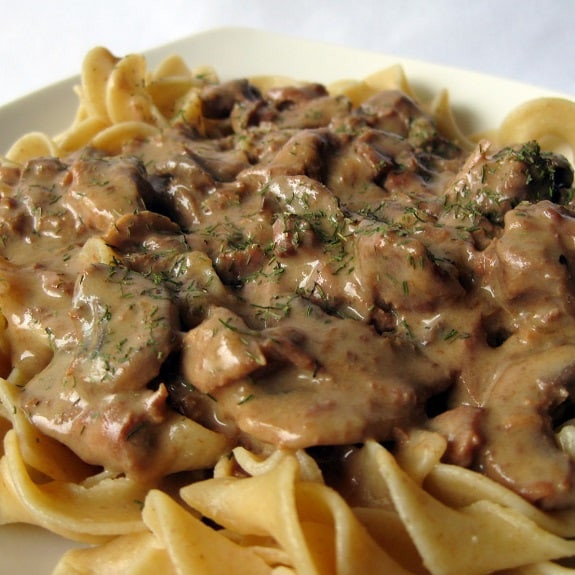 Easy Beef Stroganoff Recipe
 Slow Cooker Simple Beef Stroganoff Magic Skillet