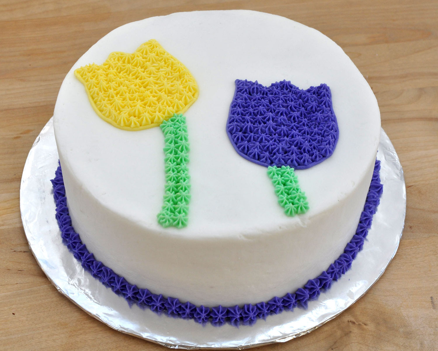 Easy Birthday Cake
 Beki Cook s Cake Blog Cake Decorating 101 Easy Birthday