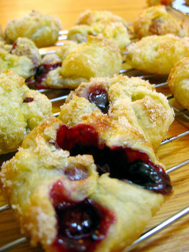 Easy Breakfast Pastries
 Quick and Fruity Breakfast Pastries Forkable