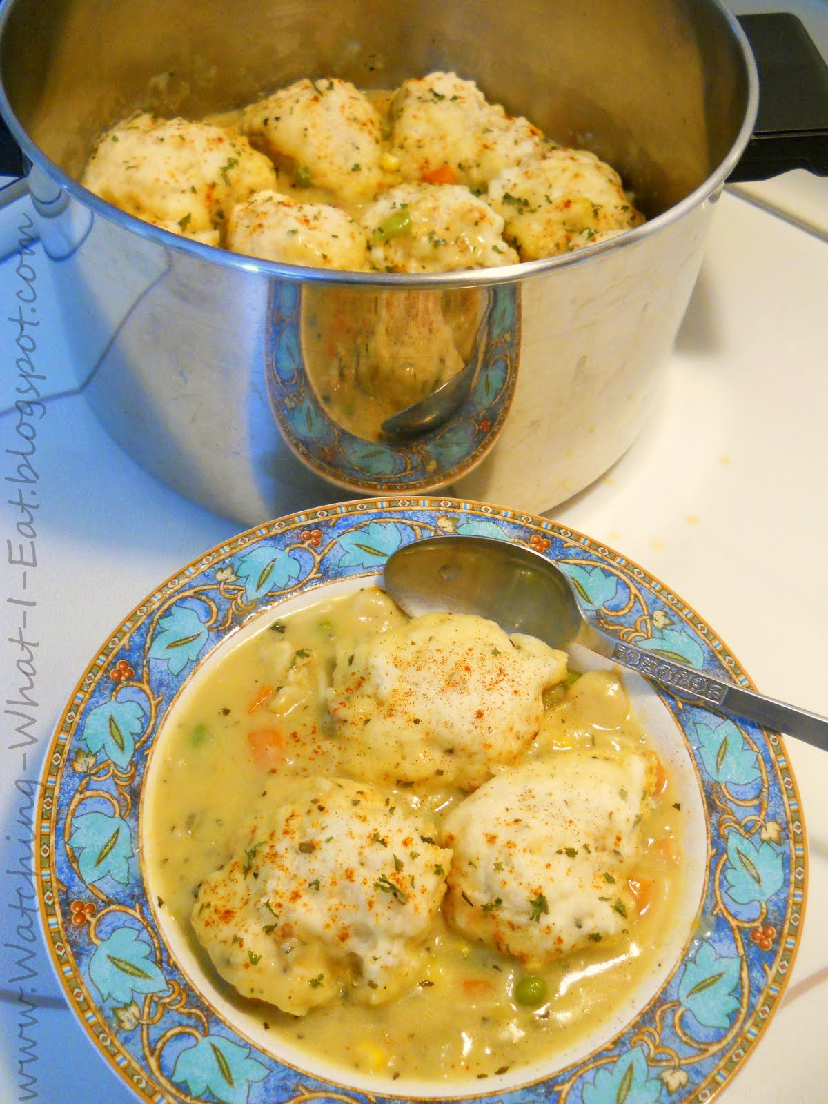 Easy Chicken And Dumplings
 Watching What I Eat Easy Chicken and Dumplings