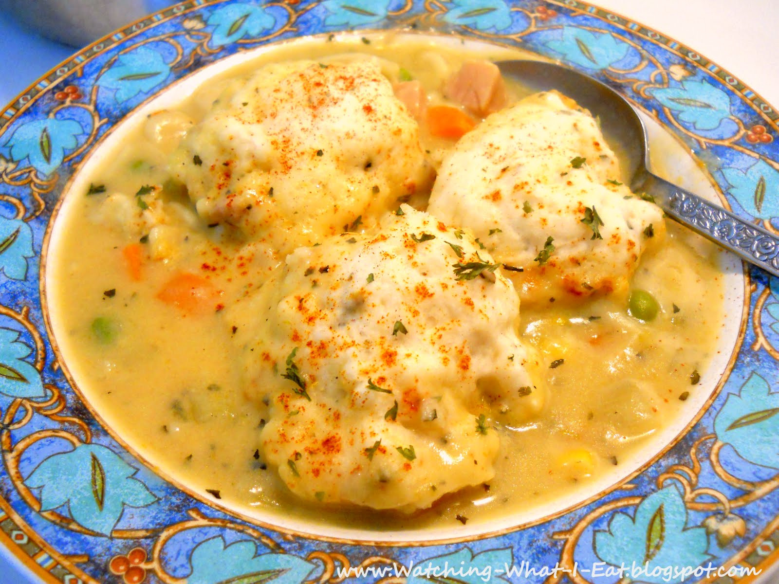 Easy Chicken And Dumplings
 Watching What I Eat Easy Chicken and Dumplings