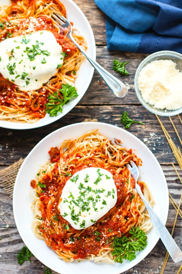 Easy Chicken Recipes For Dinner With Few Ingredients
 Super Easy Gluten Free Chicken Parmesan with Breadcrumbs