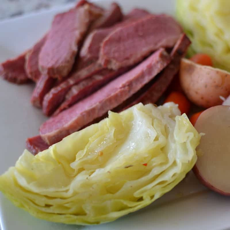 Easy Corned Beef And Cabbage
 Easy Traditional Corned Beef and Cabbage