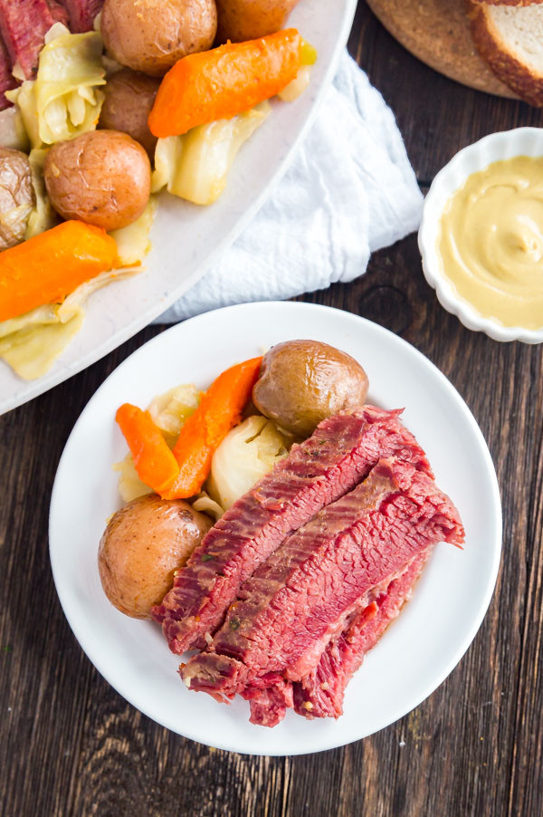 Easy Corned Beef And Cabbage
 Easy Corned Beef and Cabbage Instant Pot and Slow Cooker