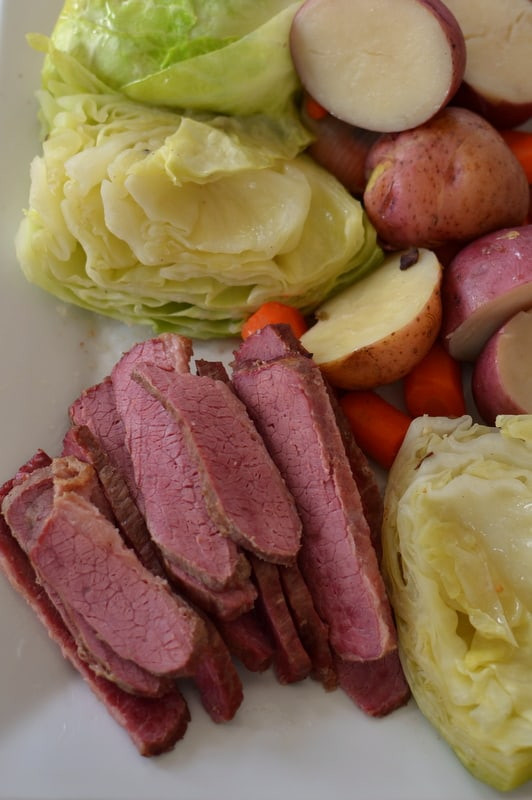 Easy Corned Beef And Cabbage
 Easy Traditional Corned Beef and Cabbage