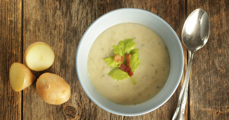 Easy Creamy Potato Soup
 27 Delicious Winter Recipes to Warm your Soul