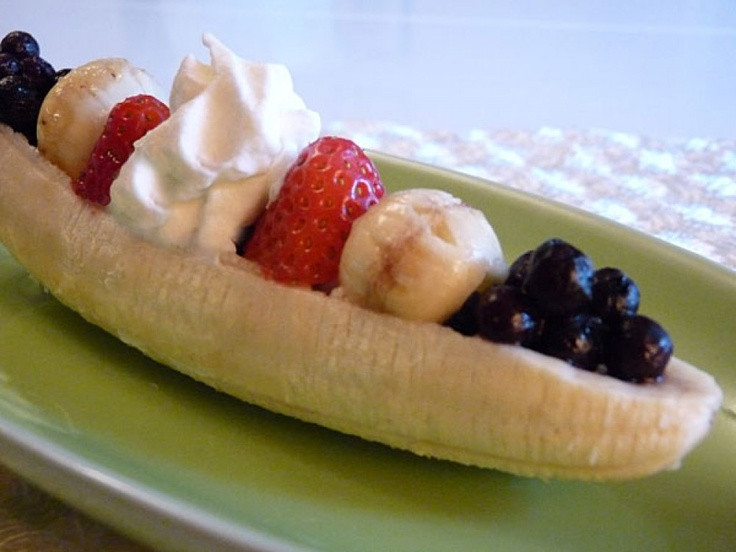 Easy Desserts For Kids
 Fun Banana Boat Dessert