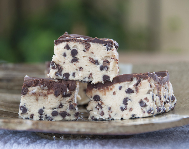 Easy Desserts With Chocolate Chips
 Chocolate Chip Cookie Dough Bars