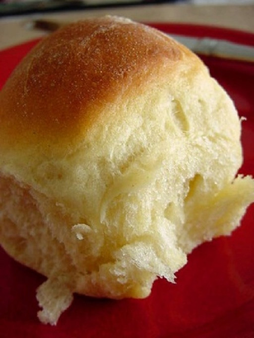 Easy Dinner Roll Recipe
 Food City