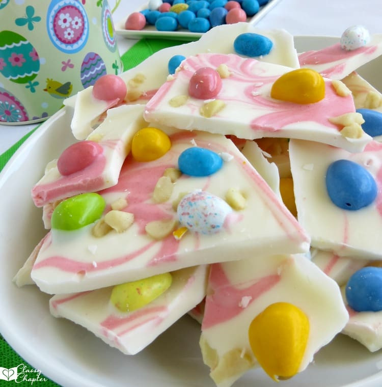 Easy Easter Desserts Recipe
 Chocolate Easter Bark