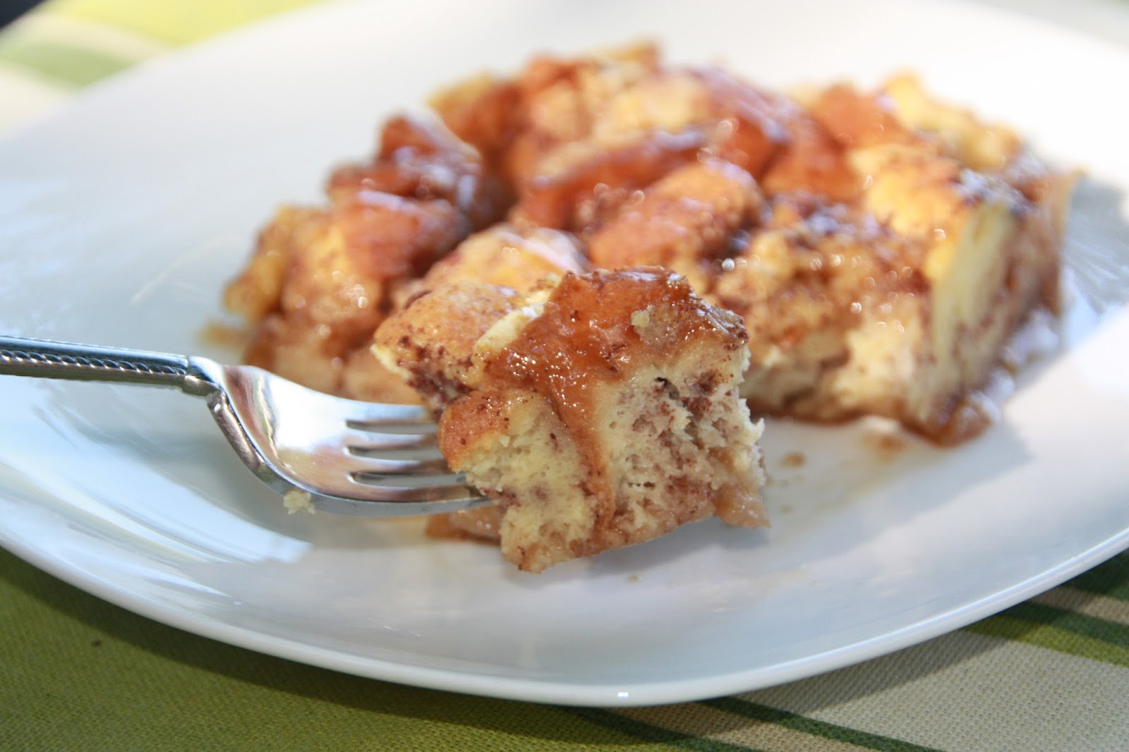 Easy French Toast Casserole
 EVERYDAY SISTERS Quick & Easy French Toast Casserole