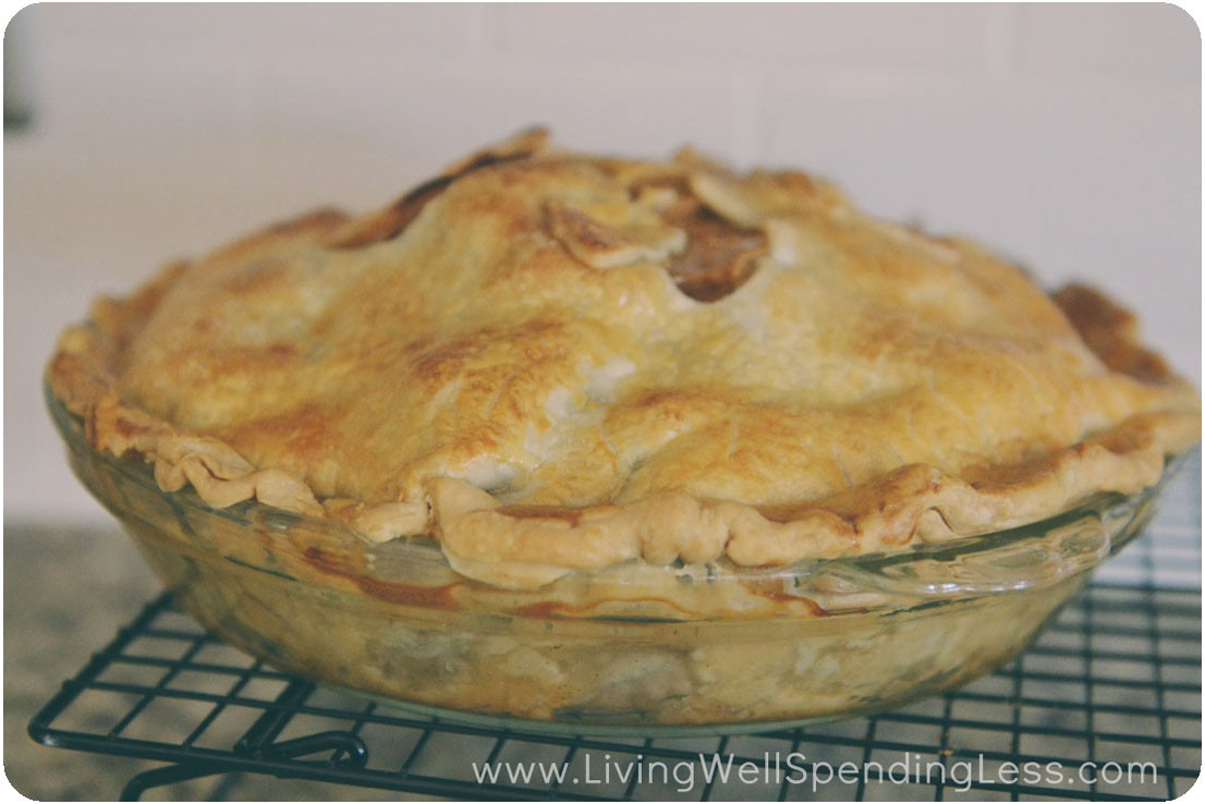 Easy Homemade Apple Pie
 Oh So Easy Caramel Apple Pie