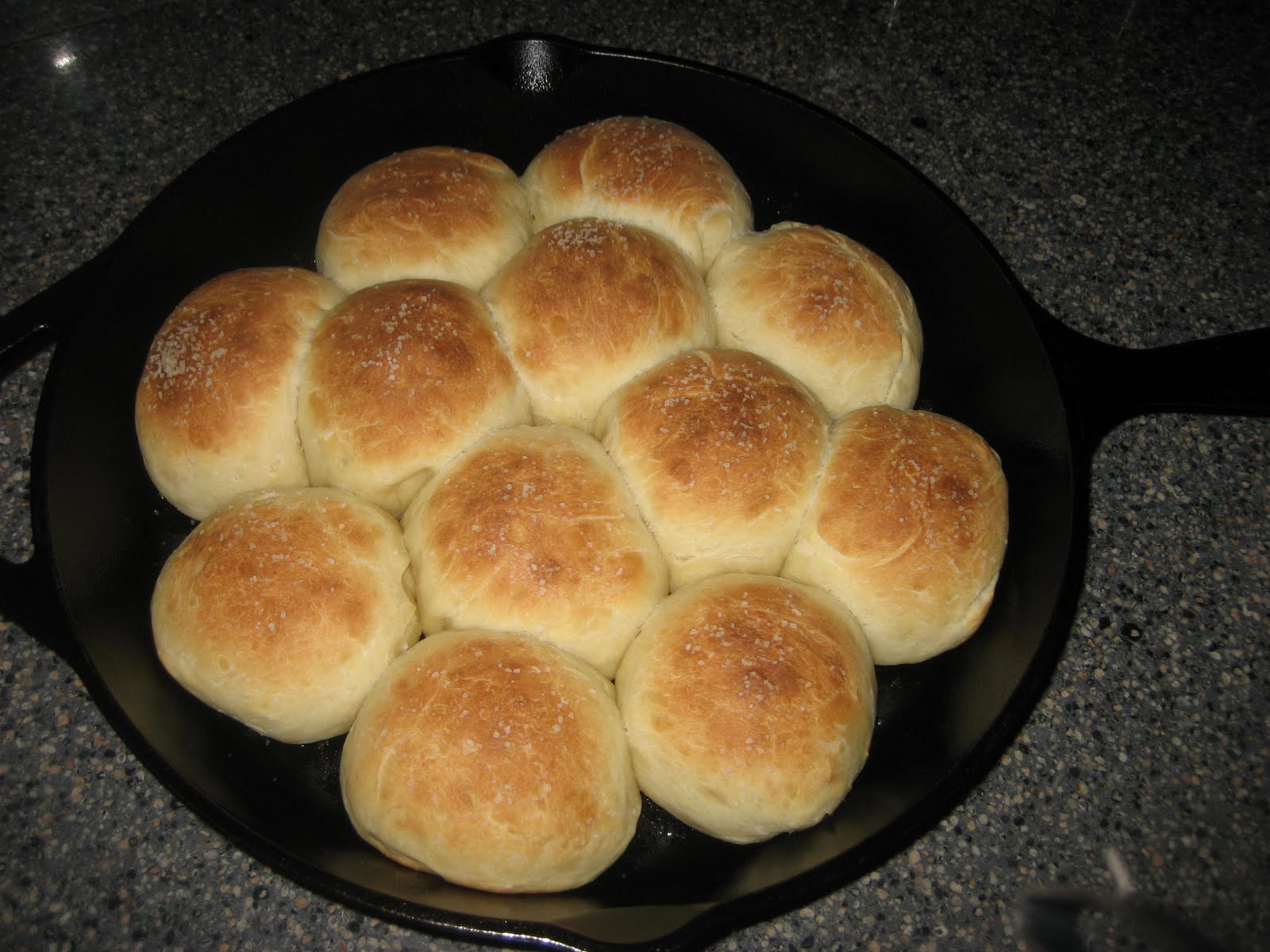 Easy Homemade Dinner Rolls
 Easy Homemade Dinner Rolls