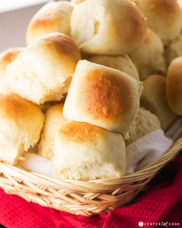 Easy Homemade Dinner Rolls
 Fast and Easy Dinner Rolls Recipe