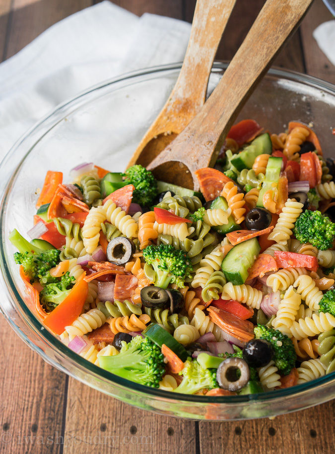 Easy Italian Pasta Salads
 Classic Italian Pasta Salad