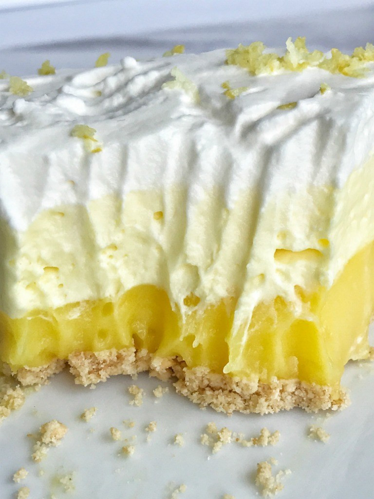 Easy Lemon Dessert Recipes
 no bake Triple Layer Lemon Pudding Pie To her as Family