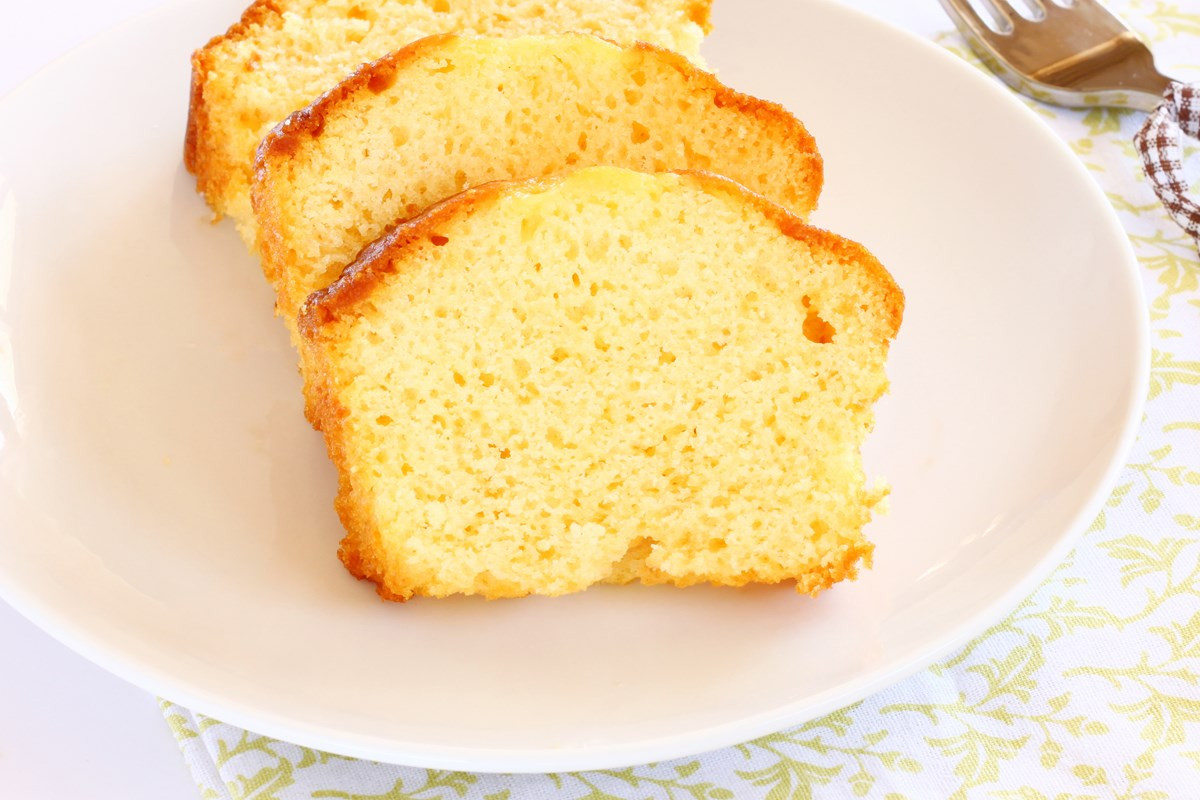 Easy Lemon Pound Cake
 Easy Lemon Pound Cake KitchMe