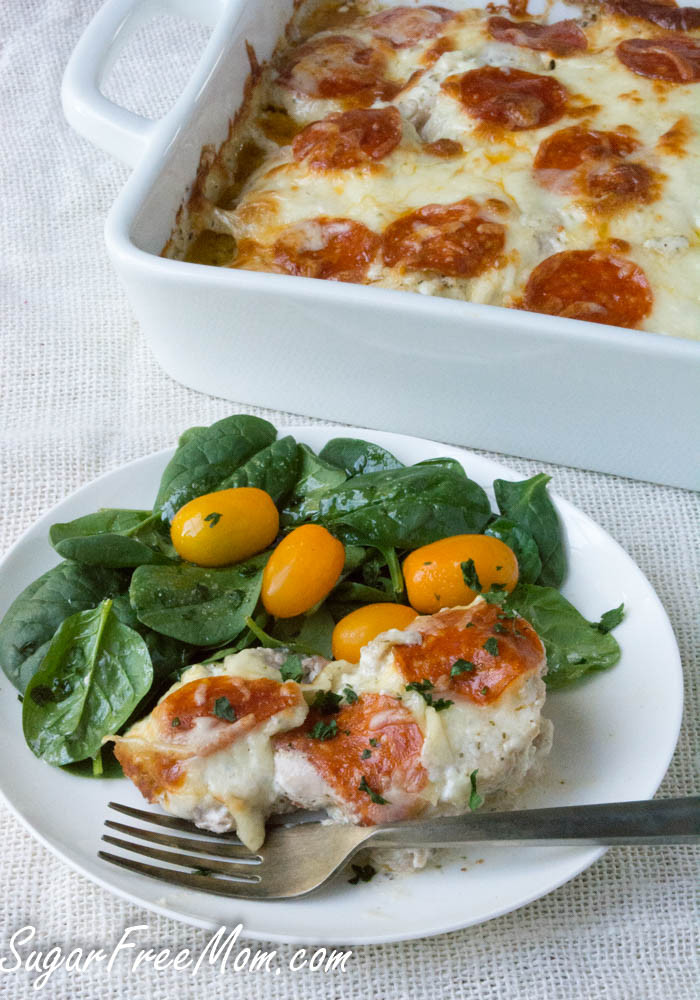 Easy Low Carb Dinners
 Easy Low Carb Cheesy Pizza Chicken Bake