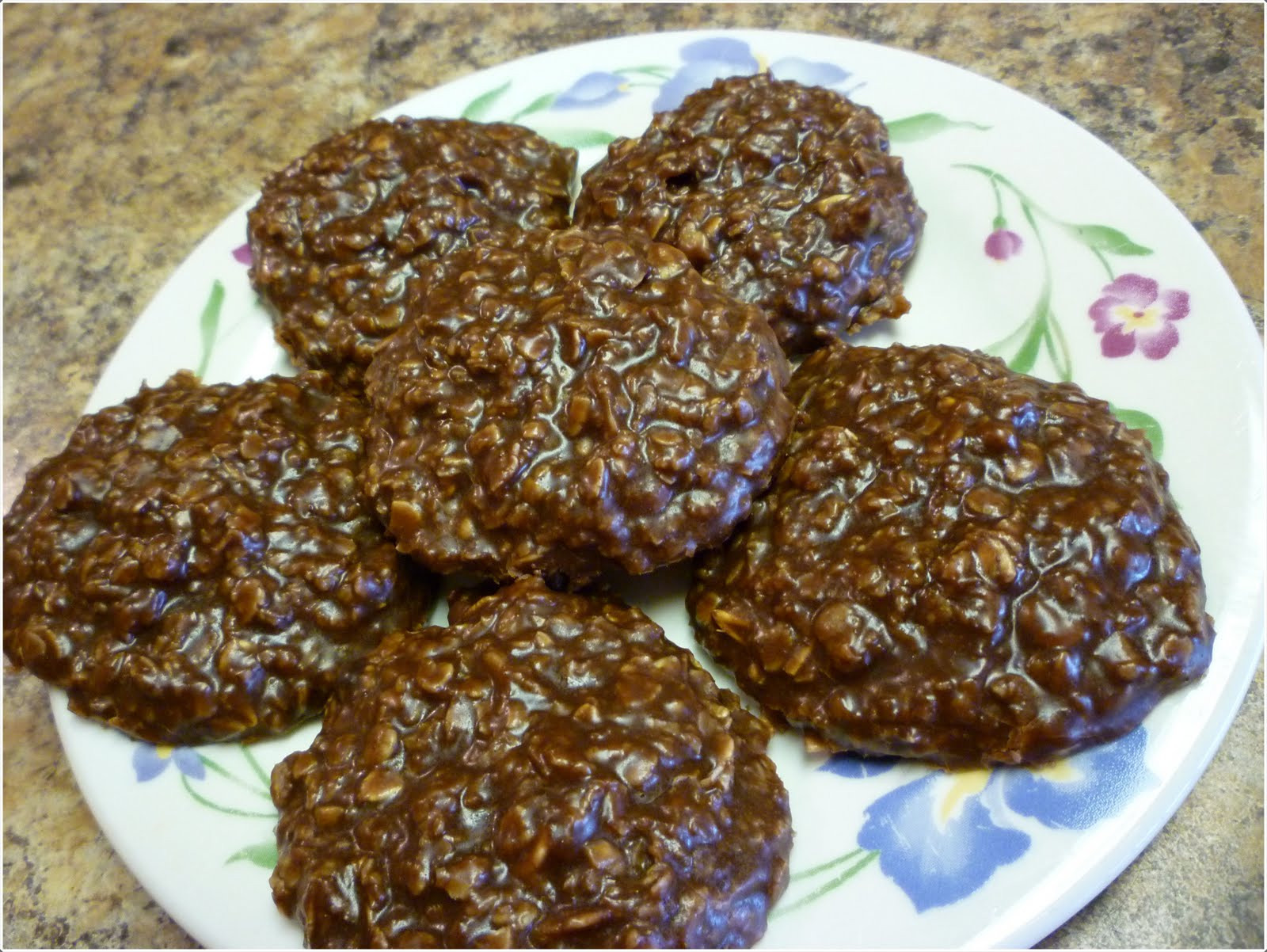Easy No Bake Cookies
 Crazy About Cakes Easy To Make Chocolate No Bake Cookies