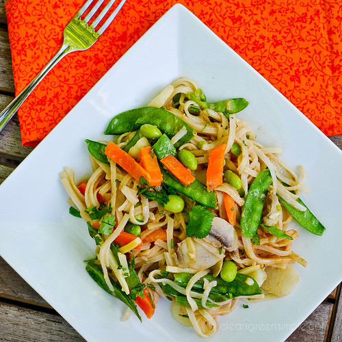 Easy Pad Thai
 Quick and Easy Pad Thai