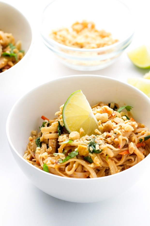 Easy Pad Thai
 Easy Chicken Pad Thai Recipe