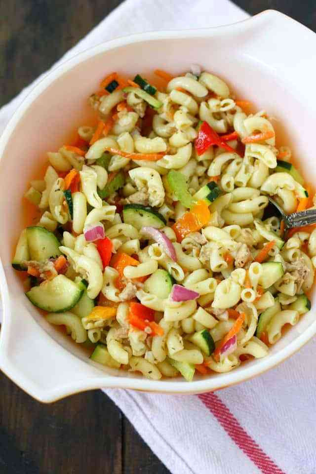 Easy Pasta Salad
 simple macaroni salad recipe