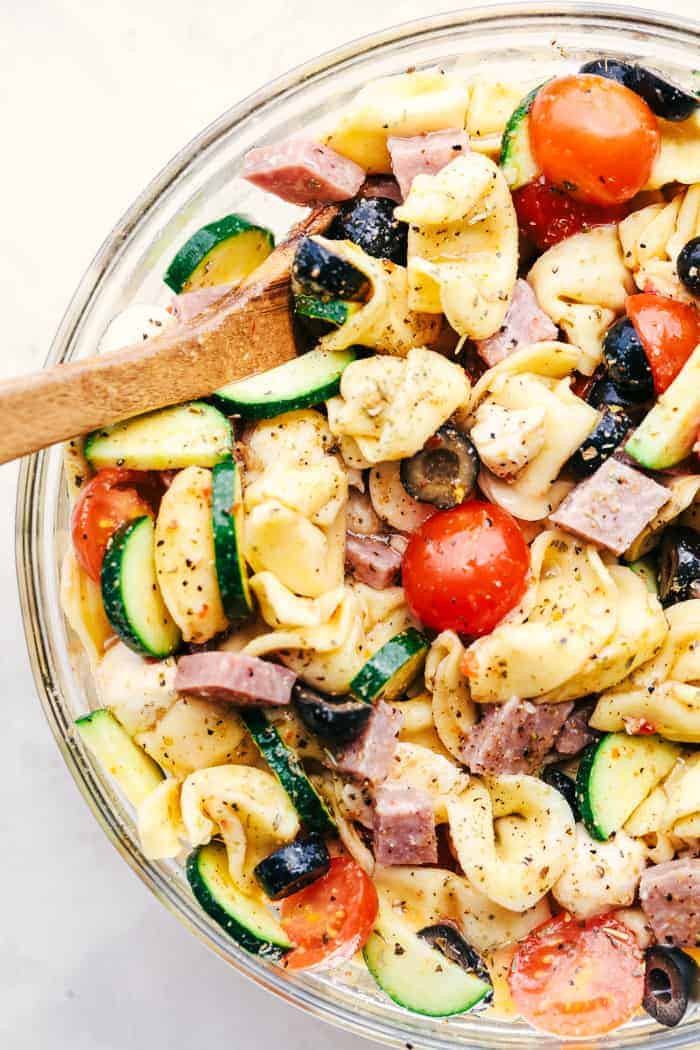 Easy Pasta Salad
 Easy Italian Tortellini Pasta Salad