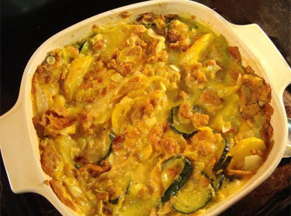 Easy Squash Casserole
 Easy Summer Squash Casserole Recipe