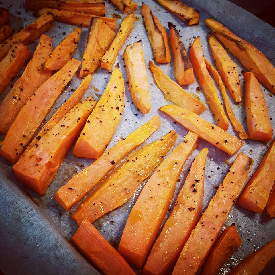 Easy Sweet Potato Fries
 Easy Crispy Sweet Potato Fries